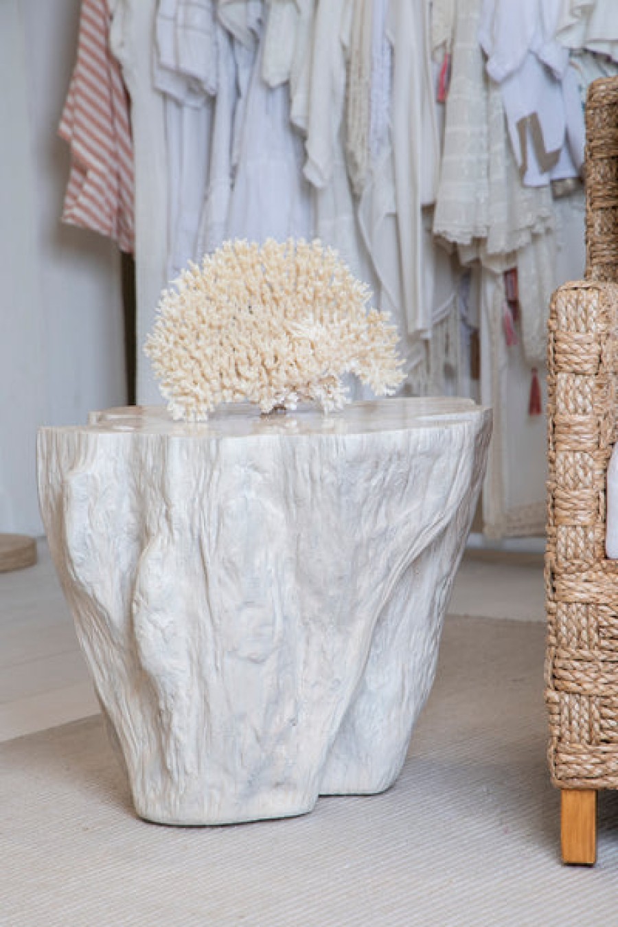 Home Sunni Spencer | Coastal Chic Side Table - Fossilized Clam Shell